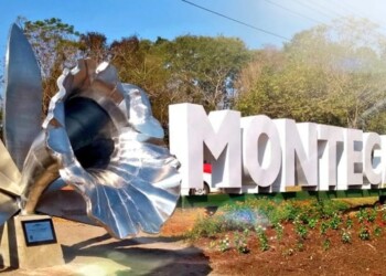 Buscan a un joven en un arroyo de Montecarlo