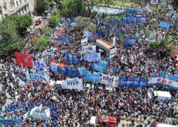 La CGT lanzó un paro general para el 9 de mayo