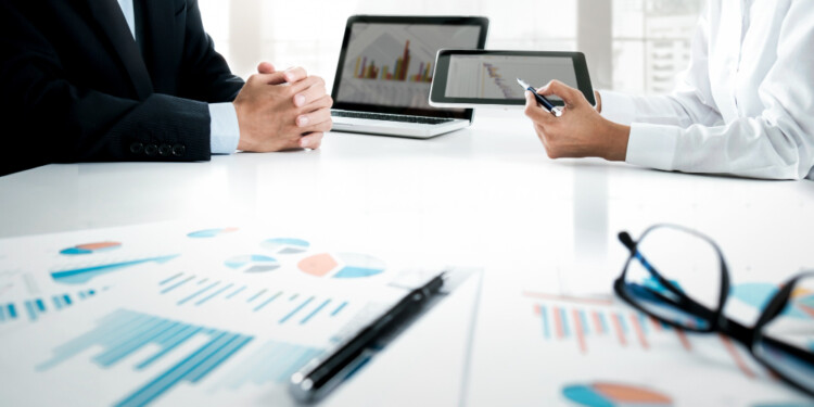 VIRTUALIDAD. El equipo de gestión de Educación a Distancia y los docentes de cada carrera, están especialmente preparados para acompañar el desarrollo académico de quienes decidan formarse profesionalmente bajo esta modalidad.