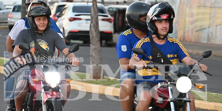 Los hinchas de Boca festejaron el triunfo ante River en la Costanera de Posadas: mirá las mejores fotos