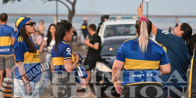 Los hinchas de Boca festejaron el triunfo ante River en la Costanera de Posadas: mirá las mejores fotos