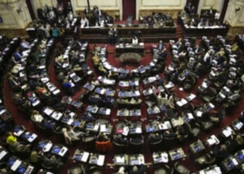 El Gobierno presentó el borrador de la nueva Ley Bases