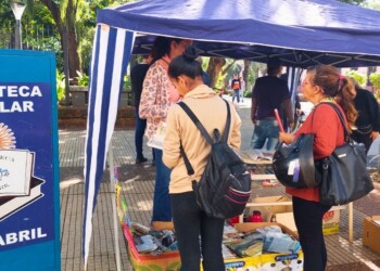 “Cita a ciegas con un libro”: la Biblioteca Popular 2 de Abril regaló dos mil libros a los posadeños