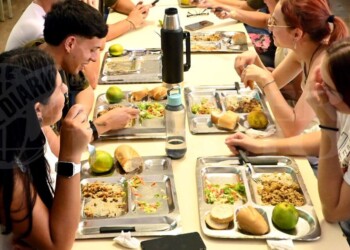 Reabrió sus puertas el Comedor Universitario de UNaM pero solamente servirán el almuerzo