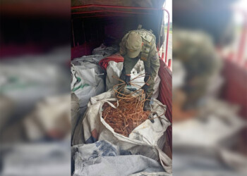 Camionero con destino Irigoyen fue interceptado con más de 24 toneladas de cobre a bordo