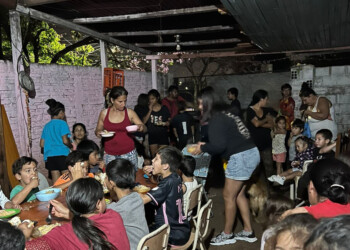 Deportistas se unieron para ayudar a un comedor y merendero de A4