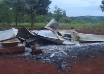 Intentó matar a su expareja, incendió la vivienda y lo hallaron colgado