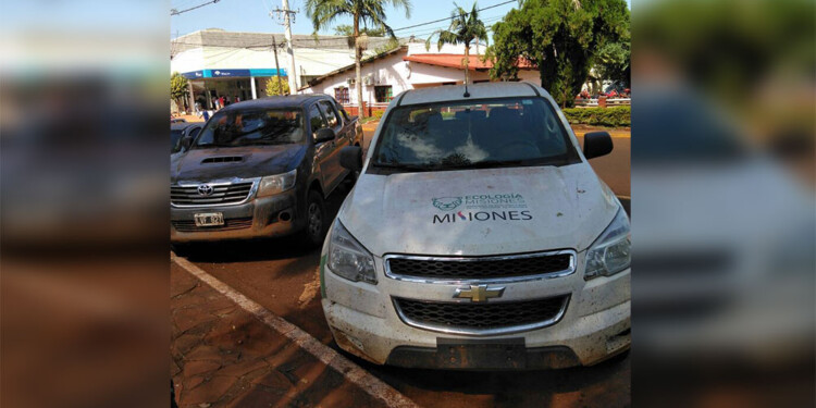 SECUESTRO. La camioneta con la que fueron detenidos, cuando estuvo estacionada en la comisaría de San Vicente.