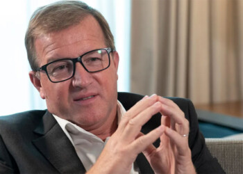 El Gobierno otorgó rango de ministro al secretario de Prensa, Eduardo Serenellini