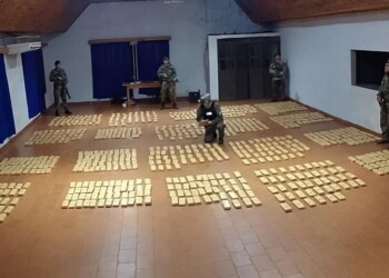 Tras más de 100 kilómetros de persecución, decomisaron más de 650 kilos de droga en Misiones