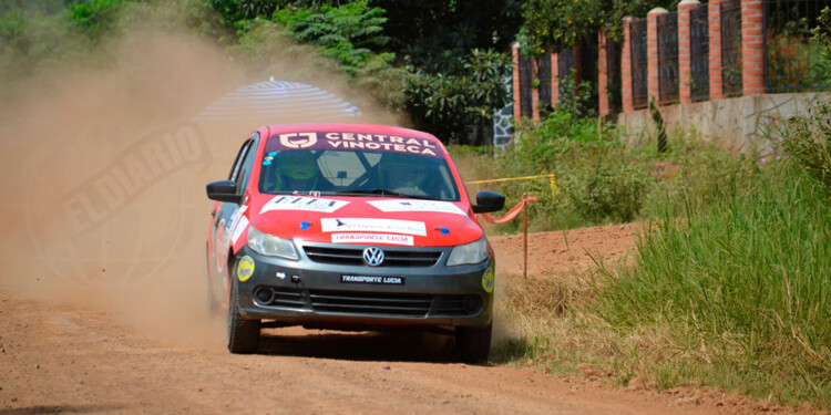LISTOS PARA LEVANTAR POLVO. Los autos del rally provincial llegarán a Eldorado para deleitar al público local. (Foto gentileza C. Reble)