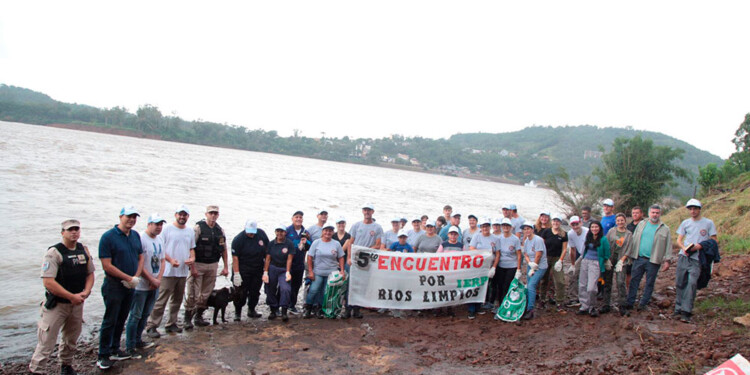 CUMPLIERON. La actividad busca generar conciencia, para que más municipios y entidades imiten la iniciativa. Foto: Gentileza R. Dohmann