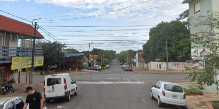LA ESCENA. El joven se desplazaba en skate cuando fue víctima de un balazo en una pierna.