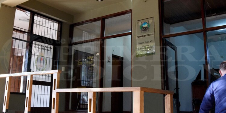 AL BANQUILLO. Los acusados, actualmente en libertad, deberán responder por “homicidio en grado de tentativa”.