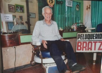 Homenaje a Ernesto Bratz, el peluquero de Montecarlo