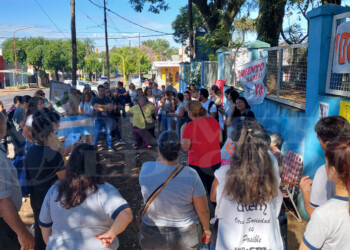 “Por un salario digno”: asambleas de docentes se replicaron en todo Misiones