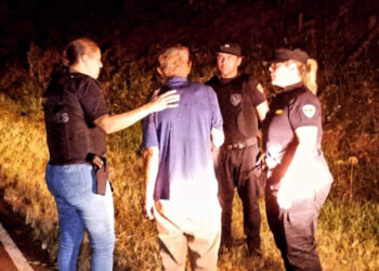 Agricultor fue asistido mientras deambulaba por la ruta 5 tras caerse del tractor en Alvear