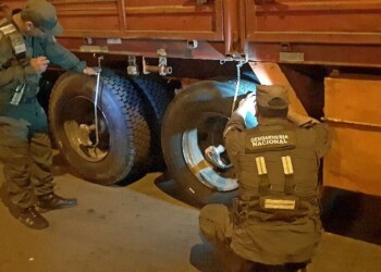Fachinal: Secuestran camiones con neumáticos de contrabando por casi 140 millones de pesos