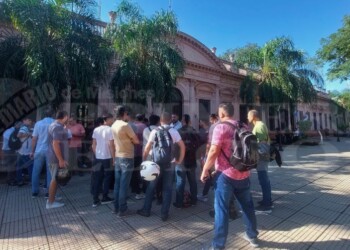 Posadas: conductores de UBER reclamaron por uno de los requisitos que establece la nueva ordenanza