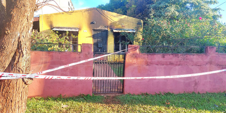 DAÑOS. Después de la tragedia, la propiedad estuvo mucho tiempo con custodia policial mientras duraba la investigación, realizada por el juez Mattos.