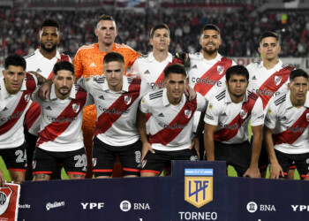 Dos futbolistas de River eligieron Puerto Iguazú para tomarse un descanso