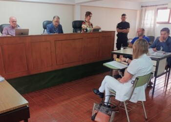 Psicóloga complicó al imputado por abusar de su hijastra menor