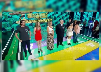 En los 8 escalones, le preguntaron a un participante por la distancia  entre Buenos Aires y Miami y su error se hizo viral