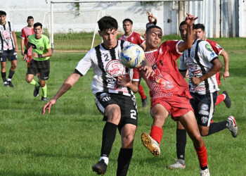 Pádel: el semillero del país copa las canchas de Posadas