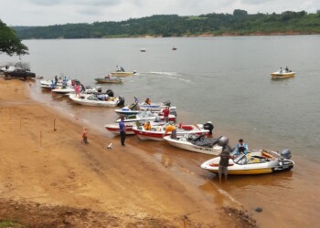 Puerto Flora y una doble jornada llena de interrogantes