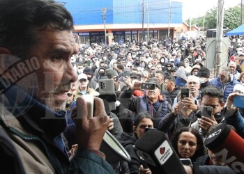 Policías rechazan la nueva oferta salarial y continúa la protesta