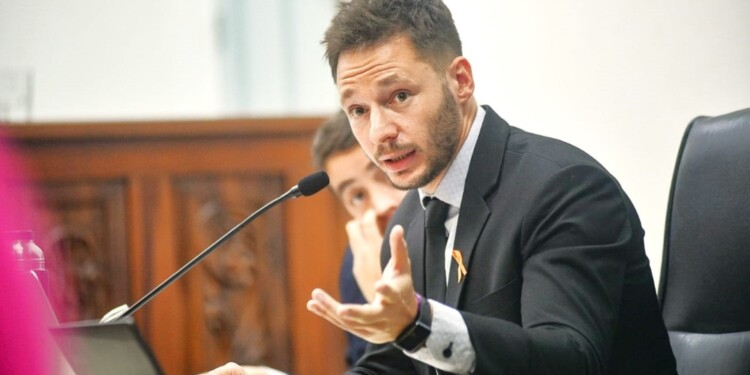 FISCAL GLINKA. Durante poco más de media hora desplegó ayer su alegato y solicitó una condena de prisión efectiva.