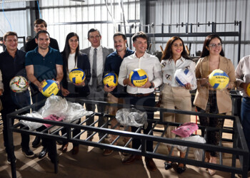 La firma brasilera Kagiva inauguró su fábrica de pelotas en el Parque Industrial de Posadas