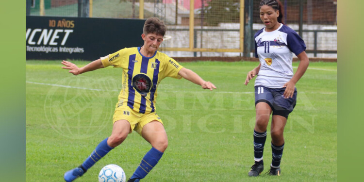 PARATE. Tras la primera fecha, las chicas ahora deberán esperar para jugar.