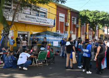 Salud acordó un aumento salarial del 28%