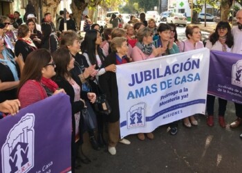 Amas de Casa piden prioridad en trámites de moratoria previsional