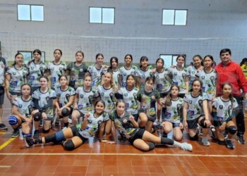 Los jóvenes coparon Iguazú en el torneo internacional para categorías formativas de Vóley