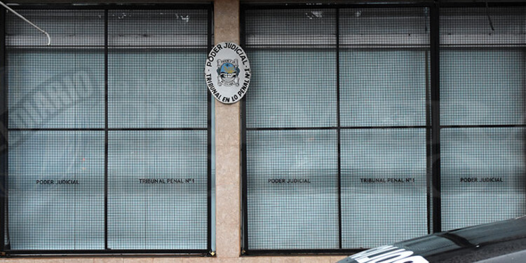 AUDIENCIA. Tras un fallido juicio en el Palacio de Justicia, los debates vuelven a la sede de calle Maipú.