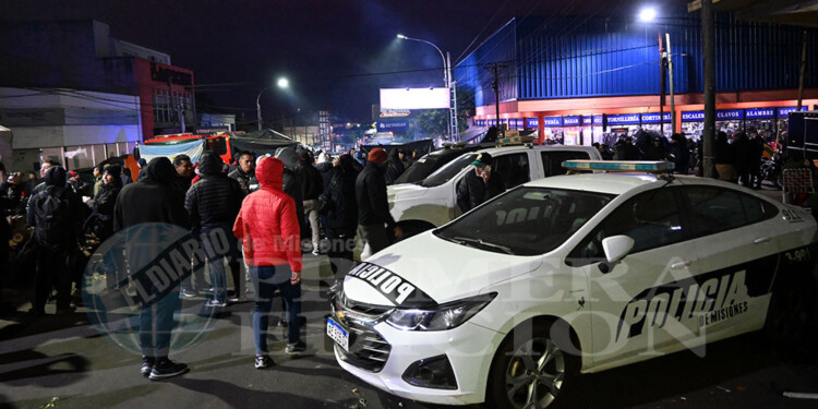 Según la denuncia, había un intento para tomar la Jefatura este martes, luego de lo que fueron los acampes de mayo