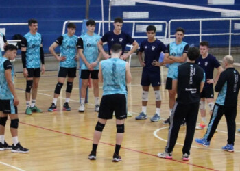 La Selección argentina de vóleibol pisó la tierra colorada