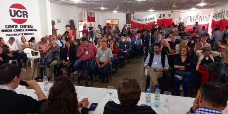 CONVENCIÓN. A las 8 serán las acreditaciones y a las 9 comenzarán las deliberaciones para elegir miembros.