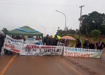 Este lunes sigue el paro docente con cortes de ruta y asambleas: dónde están
