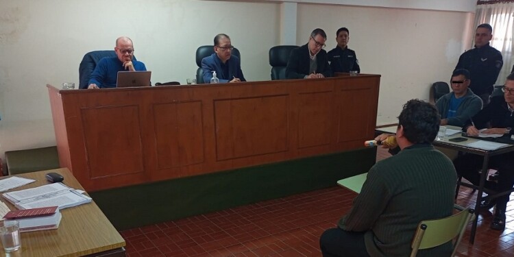 DEBATE A PLENO. Un joven citado por una de las partes también declaró.