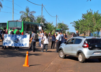 Sigue el reclamo salarial docente: asambleas, marchas y hasta huelgas de hambre
