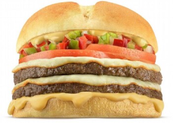 Para los hinchas de la Selección: McDonald’s lanza su nueva hamburguesa “Grand Leyenda”