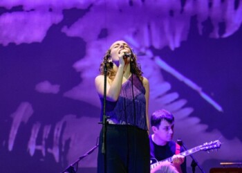 Itzel Rojas y Sonido Ancestral le pondrán calor al atardecer en Posadas