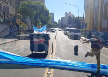 No hubo avance en la mesa de salud y los trabajadores volvieron a cortar la Junín