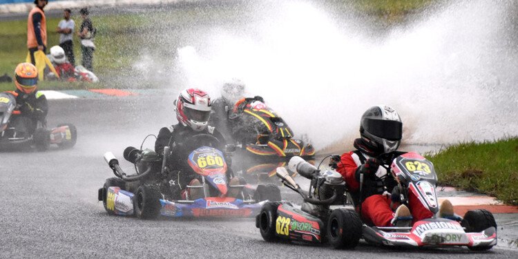 A LA PISTA. Tras la lluvia que afectó a la primera fecha, el pronóstico indicó frío y clima seco para la doble jornada.
