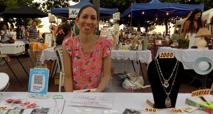 La emprendedora Luciana González. Su Instagram es @maritelove_store