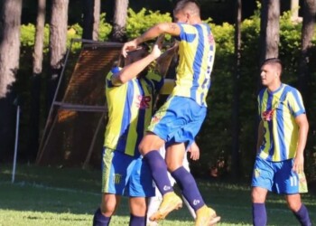 Liga Posadeña de Fútbol: Mitre goleó y no pierde pisada