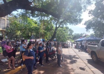 Posadas: docentes evalúan instalar la “carpa blanca” frente al Colegio Martín de Moussy